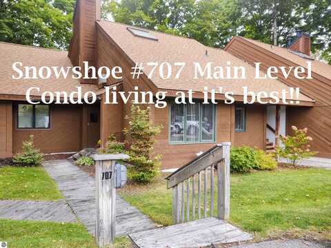 4826 N Crossover Drive, Bellaire, MI 49615