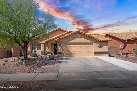 3264 S Thunder Chorus Road, Tucson, AZ 85713