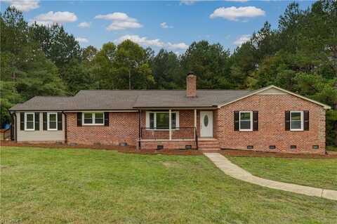 8019 Pritchett Road, Browns Summit, NC 27214