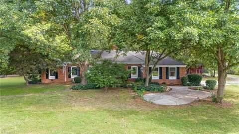 205 Ariel Farm Road, Greensboro, NC 27455