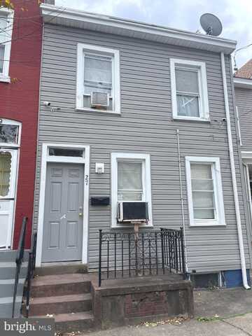 27 EMORY AVENUE, TRENTON, NJ 08611