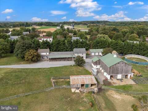 612 JENNERSVILLE ROAD, COCHRANVILLE, PA 19330