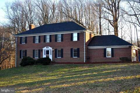 11301 COROBON LANE, GREAT FALLS, VA 22066