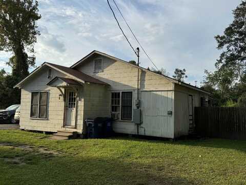 812 W Main, Kirbyville, TX 75956