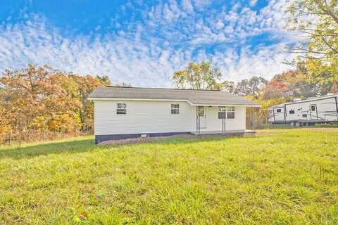 526 Harding Rd, Jamestown, TN 38556