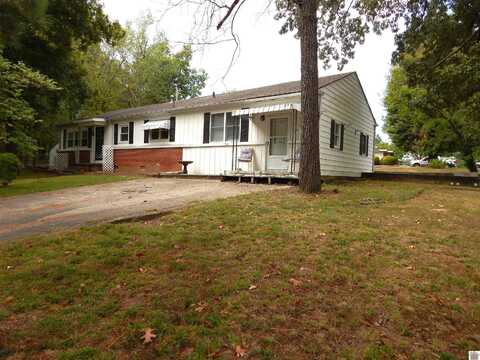 760 Evergreen St, Calvert City, KY 42029