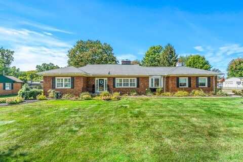 128 Meadowbrook Road, Hermitage, PA 16148