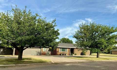 408 N 8th Street, Vega, TX 79092