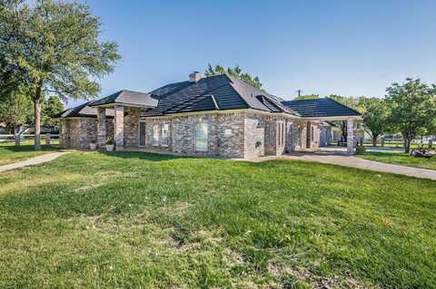 2300 N Chestnut Drive, Pampa, TX 79065