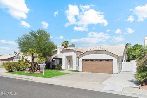 925 N BLUE MARLIN Drive, Gilbert, AZ 85234