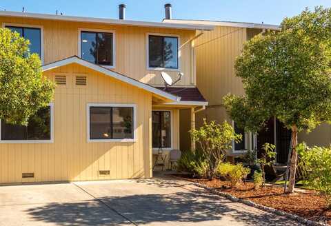 1422 N Oak Street, Calistoga, CA 94515