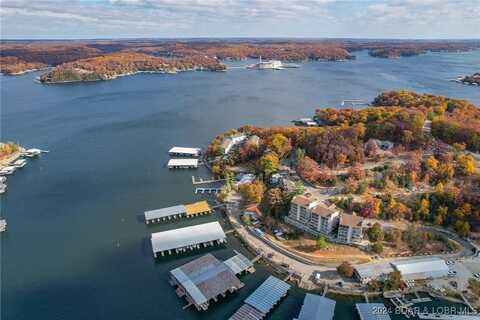 10 Wheel House Circle, Lake Ozark, MO 65049