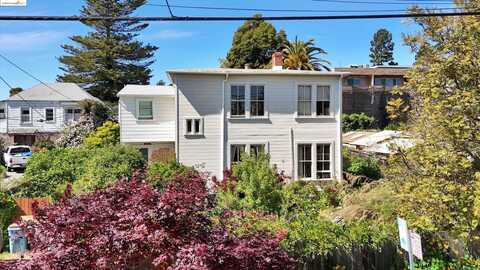 2227 Parker St, Berkeley, CA 94704