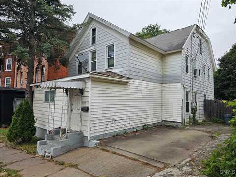 818 Oswego Street, Utica, NY 13502