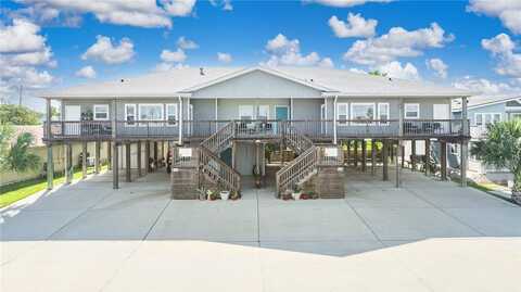 413 6th Street, Port Aransas, TX 78373