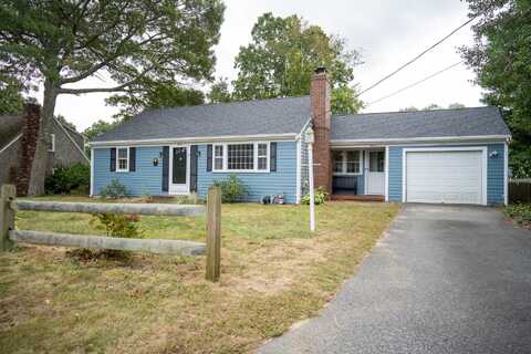 11 Charing Cross Road, South Dennis, MA 02660