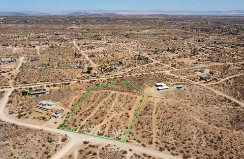 5135 Hilton Avenue, Yucca Valley, CA 92284