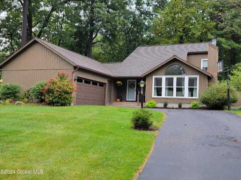 24 Meadow Rue Place, Malta, NY 12020