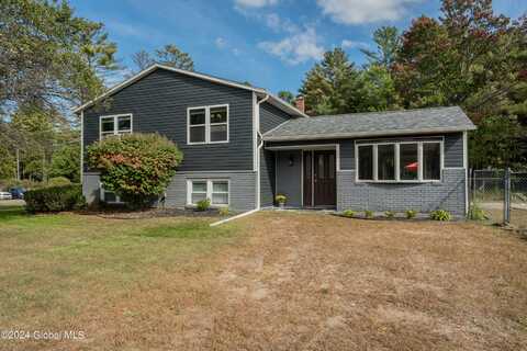 501 N Creek Road, Granville, NY 12833