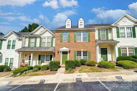 1091 Cramerton Village Drive, Cramerton, NC 28032