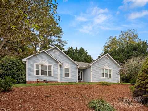 4 Strathmore Drive, Arden, NC 28704