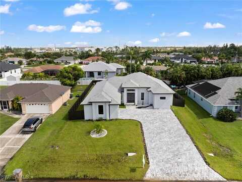 2013 SW 37th Terrace, Cape Coral, FL 33914