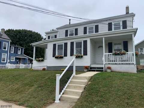 28 Doughty St, Raritan, NJ 08869