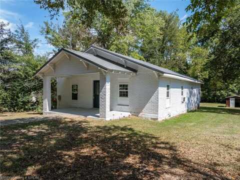 400 4th ST, Lavaca, AR 72941