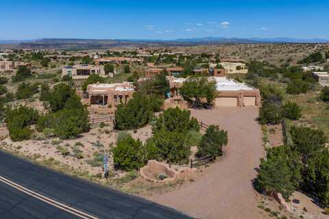 24 Camino Manzano, Placitas, NM 87043