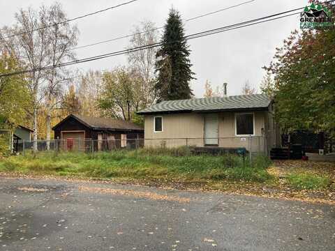 724 TWENTY-FIRST AVENUE, FAIRBANKS, AK 99701