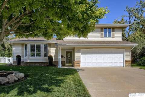 4841 S 92nd Avenue, Omaha, NE 68127