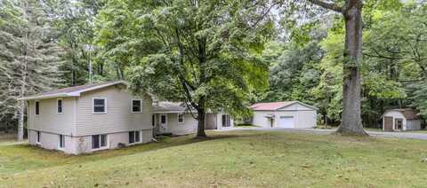 6510 Folks Road, Horton, MI 49246