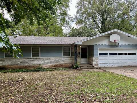 1342 W Berkeley Street, Springfield, MO 65807