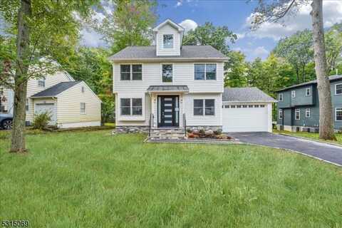 39 Laurel Ave, Livingston, NJ 07039