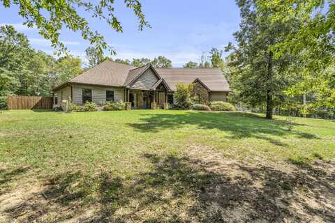 849 Lost Lake Hills Drive, Columbus, MS 39702