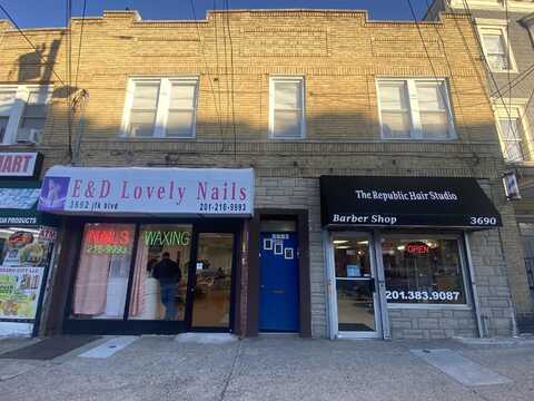 3692 JOHN F KENNEDY BLVD, JC, Heights, NJ 07307