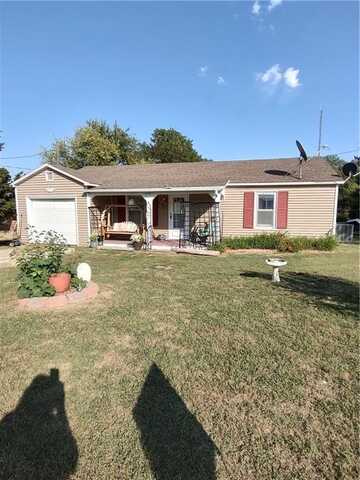 1103 South Forest Street, El Dorado Springs, MO 64744