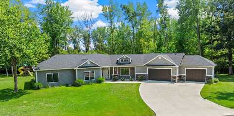 8063 E Country Club Lane, Syracuse, IN 46567