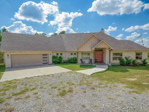 137 Mulberry LN, Bastrop, TX 78602