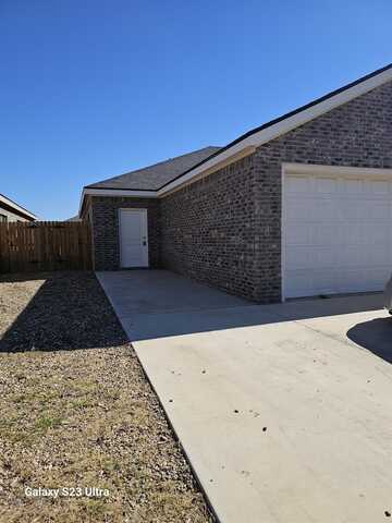 5706 Kemper, Lubbock, TX 79416