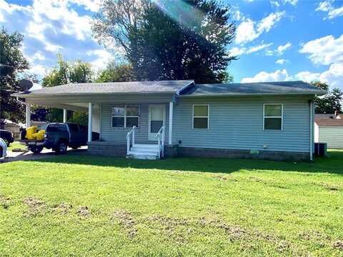 503 S 6th Street, Charleston, MO 63834