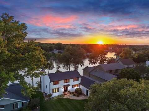 14 Harbor Point Court, Lake Saint Louis, MO 63367