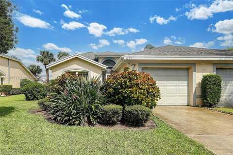 4295 Brittney Cir, Port Saint Lucie, FL 34952