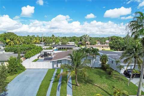 9781 Haitian Dr, Cutler Bay, FL 33189