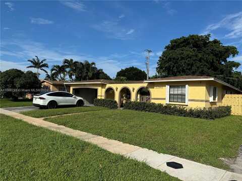 2290 NW 32nd Ter, Lauderdale Lakes, FL 33311