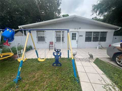 262 NW 75th St, Miami, FL 33150