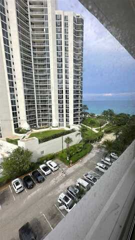 19201 Collins Ave, Sunny Isles Beach, FL 33160