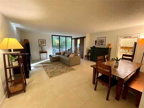 141 Crandon Blvd, Key Biscayne, FL 33149