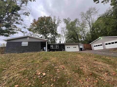 1075 W Hickory Drive, New Castle, IN 47362