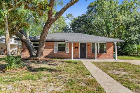 1616 Lewis Avenue, Biloxi, MS 39531